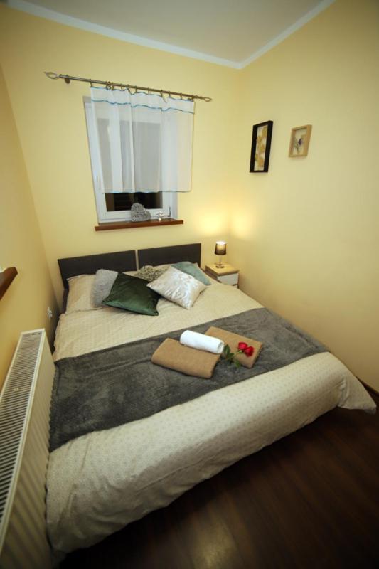 Appartamento Sowi Gosciniec Wellness & Breakfast Sokolec Esterno foto