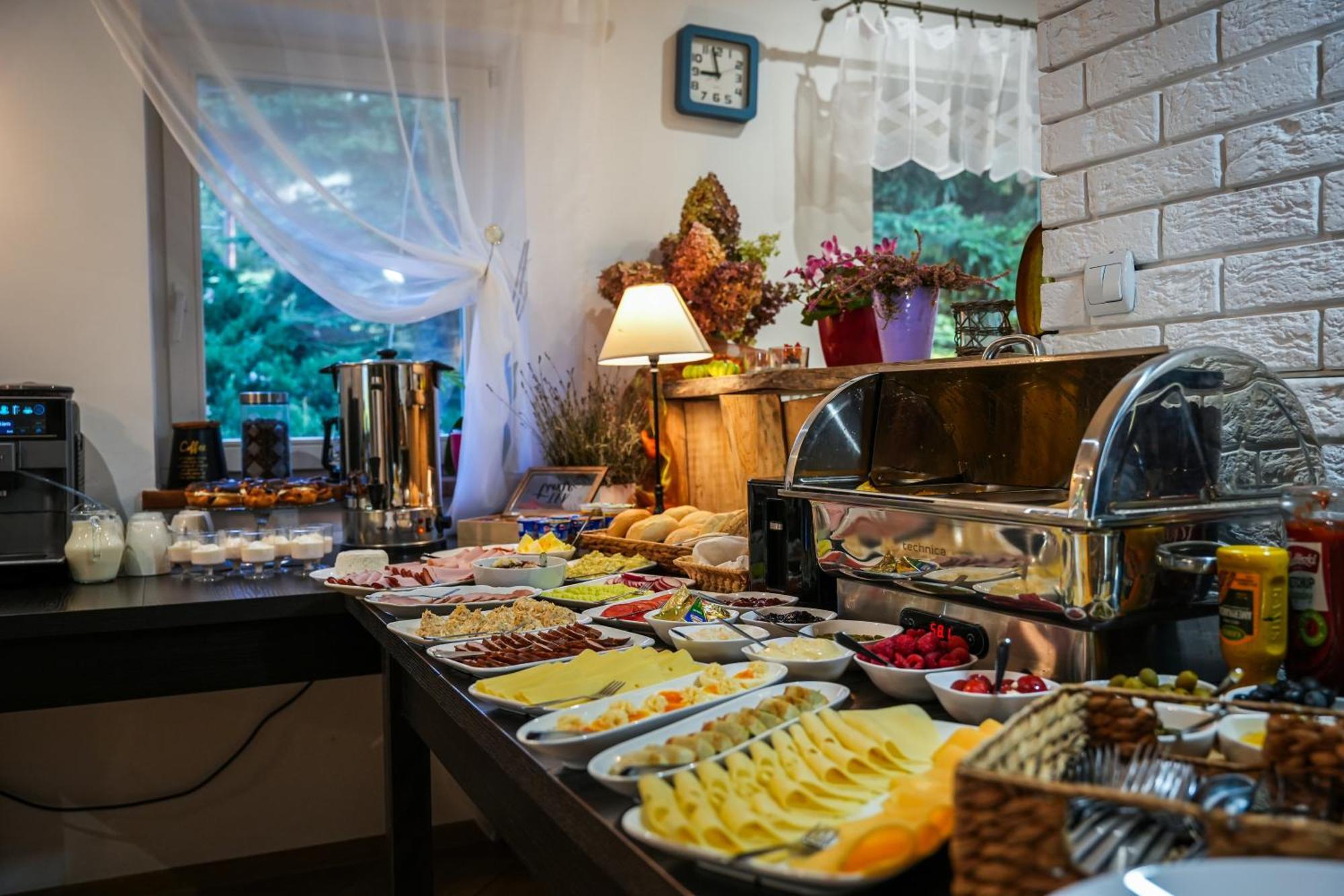 Appartamento Sowi Gosciniec Wellness & Breakfast Sokolec Esterno foto